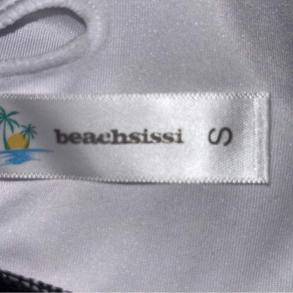 Beachsissi Leopard Print Beachwear Patchwork Hook Back Bikini Top Size S - Picture 5 of 7